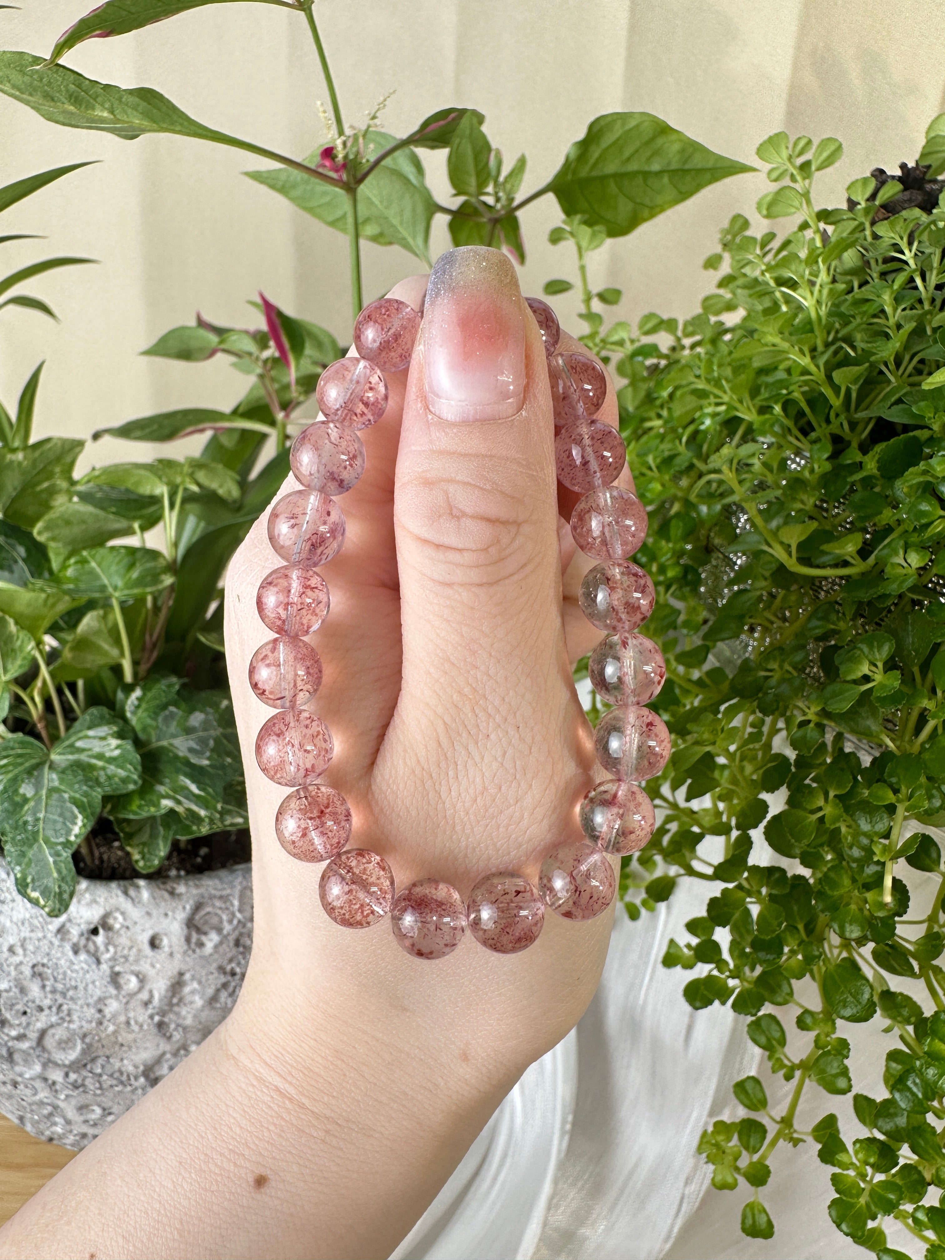 Strawberry Quartz (Clear) Beaded Bracelet 8.3MM ★WYSIWYG★