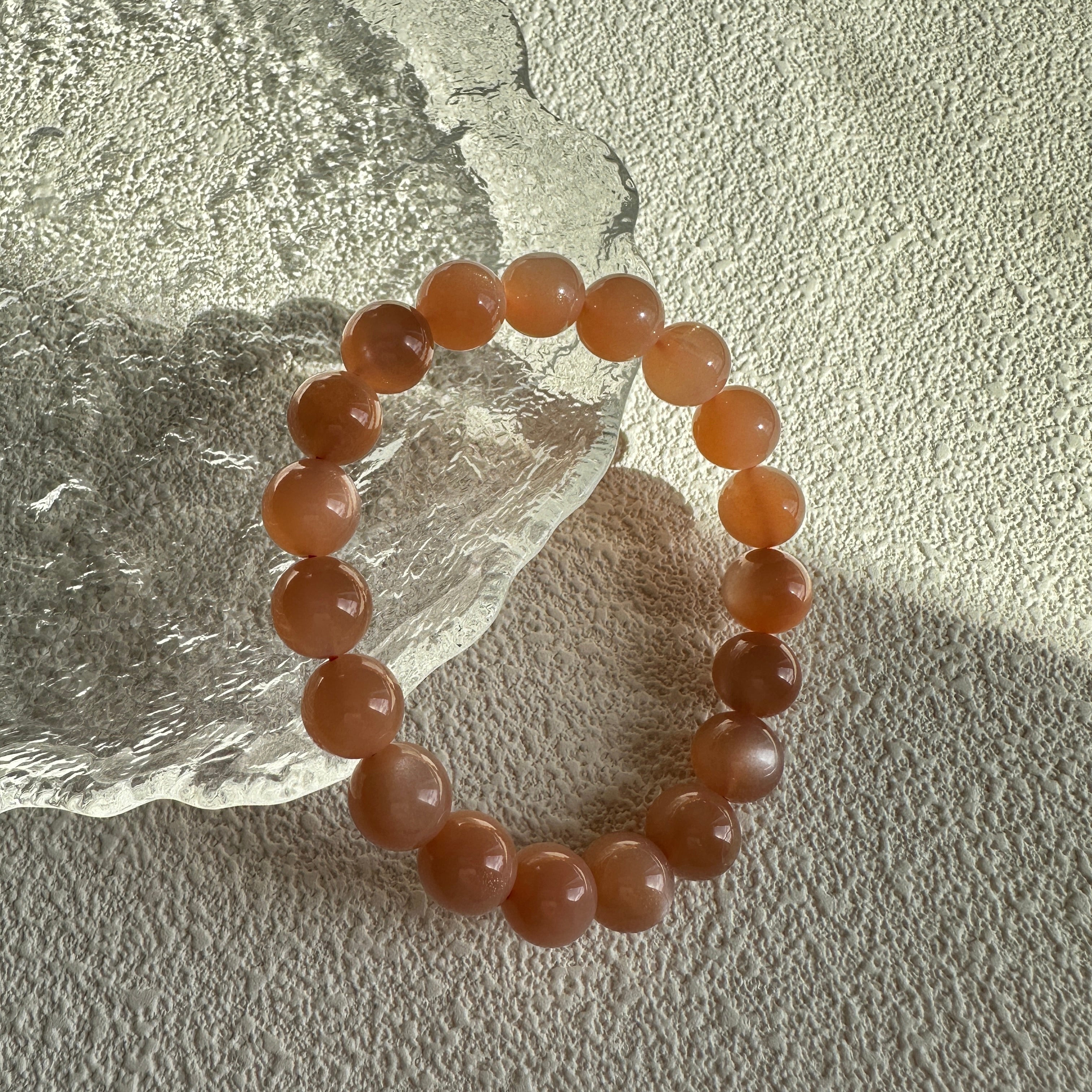 Peach Moonstone Beaded Bracelet 10 MM ★Special★ [Emotional Balance]